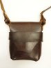 画像2: FERNAND LEATHER "KELLY POUCH" オールレザー ショルダーバッグ ブラウン USA製 (USED) (2)