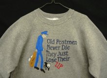 他の写真1: 80'S JERZEES "OLD POSTMEN NEVER DIE" ハンドペイント ラグランスリーブ スウェットシャツ ヘザーグレー USA製 (VINTAGE)