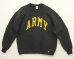 画像1: 90'S RUSSELL ATHLETIC "ARMY" 前Vガゼット付き クルーネック スウェットシャツ ブラック USA製 (VINTAGE) (1)