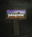 画像2: 00'S PATAGONIA "SYNCHILLA" 裾ロゴ フルジップ フリースベスト ブラック (VINTAGE)