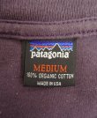 画像2: 90'S PATAGONIA 黒タグ オーバルロゴ刺繍 長袖 ポケット付きTシャツ グレープ USA製 (VINTAGE)