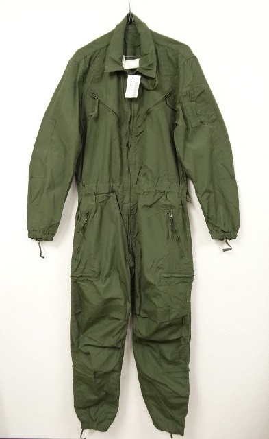 画像: アメリカ軍 US ARMY CVCカバーオール (DEADSTOCK) 「Jacket」 入荷しました。