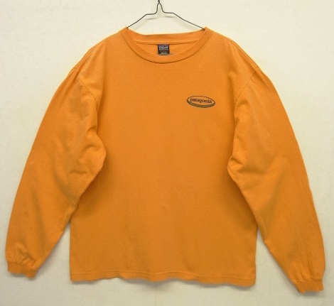 画像: 90'S PATAGONIA 黒タグ オーバルロゴ 長袖 Tシャツ マンゴー USA製 (VINTAGE) 「T-Shirt」 入荷しました。