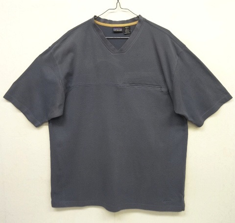 画像: 00'S PATAGONIA ジップポケット付き 半袖 Vネック Tシャツ ダークグレー (VINTAGE) 「T-Shirt」 入荷しました。