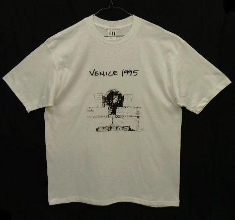 画像: 90'S SF MOMA "MARIO BOTTA 1995" GAP製 半袖 Tシャツ ホワイト USA製 (DEADSTOCK) 「T-Shirt」 入荷しました。