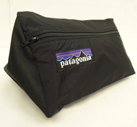 画像: 日本未発売 PATAGONIA "UPCYCLE" 三角形 ナイロンポーチ USA製 (REMAKE) 「Bag」 入荷しました。