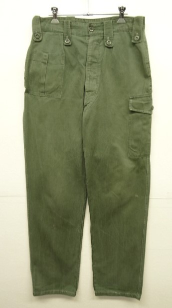 画像: 70'S 80'S ベルギー軍 左右非対称ポケット フィールドパンツ オリーブ (VINTAGE) 「Bottoms」 入荷しました。