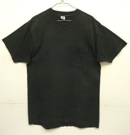 画像: 70'S BVD コットン100% シングルステッチ 耳付きポケット 半袖 Tシャツ フェードブラック USA製 (VINTAGE) 「T-Shirt」入荷しました。