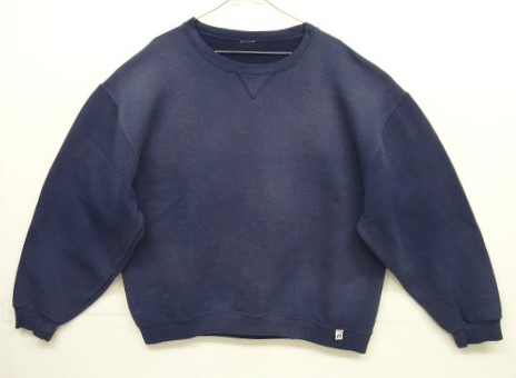 画像: 90'S RUSSELL ATHLETIC 前Vガゼット付き クルーネック スウェットシャツ フェードネイビー (VINTAGE) 「Sweat Shirt」入荷しました。