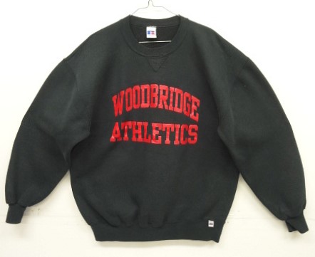 画像: 90'S RUSSELL ATHLETIC "WOODBRIDGE ATHLETICS" 前Vガゼット付き クルーネック スウェットシャツ ブラック USA製 (VINTAGE) 「Sweat Shirt」入荷しました。