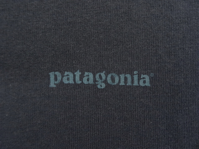 画像: 90'S PATAGONIA 北斎波プリント BENEFICIAL T'S 半袖Tシャツ ネイビー USA製 (VINTAGE)